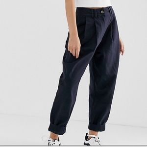 Limited Chinos Basic and Timeless Navy Pant